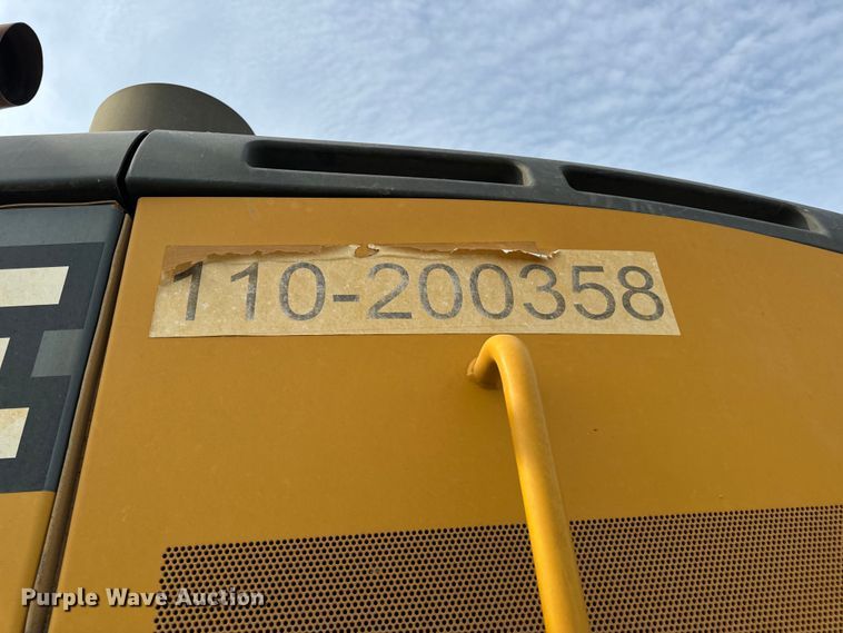 image for item EH7021 2017 John Deere 844K-III wheel loader