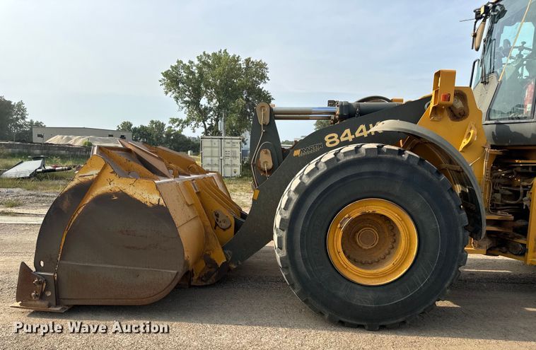 image for item EH7021 2017 John Deere 844K-III wheel loader