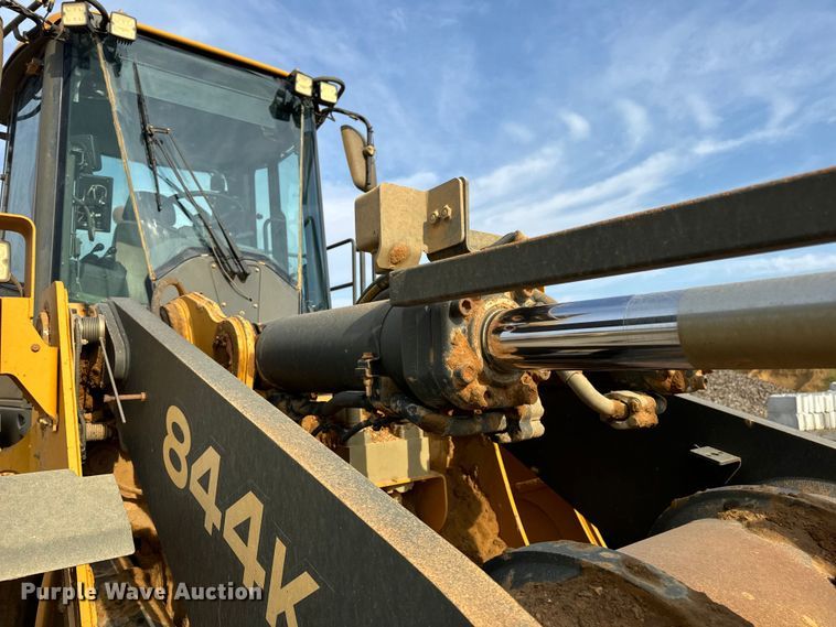 image for item EH7021 2017 John Deere 844K-III wheel loader