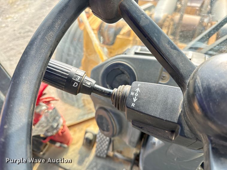 image for item EH7021 2017 John Deere 844K-III wheel loader