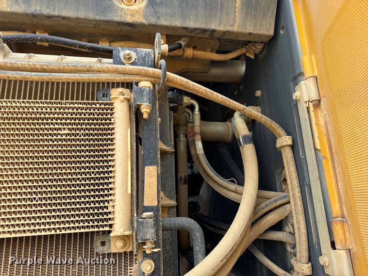 image for item EH7021 2017 John Deere 844K-III wheel loader