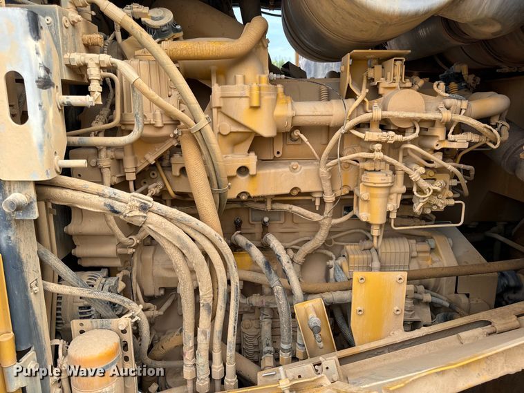 image for item EH7021 2017 John Deere 844K-III wheel loader