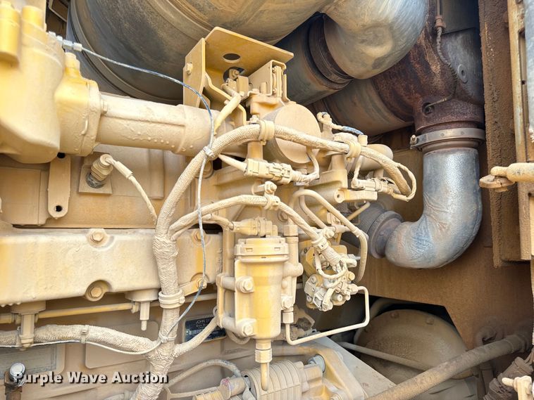 image for item EH7021 2017 John Deere 844K-III wheel loader