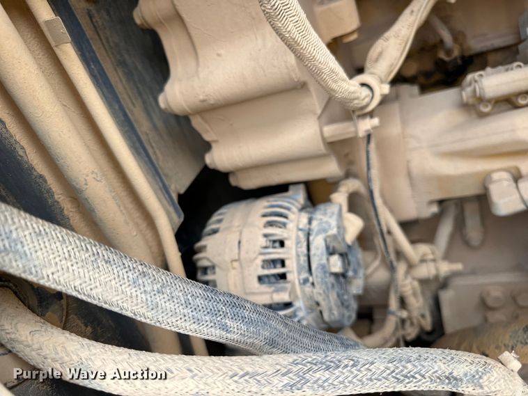 image for item EH7021 2017 John Deere 844K-III wheel loader