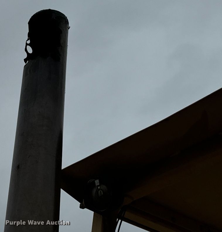 image for item EH7025 1989 Fiat-Allis FL10E  track loader