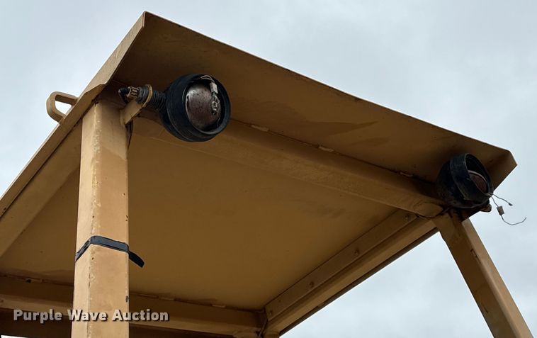 image for item EH7025 1989 Fiat-Allis FL10E  track loader