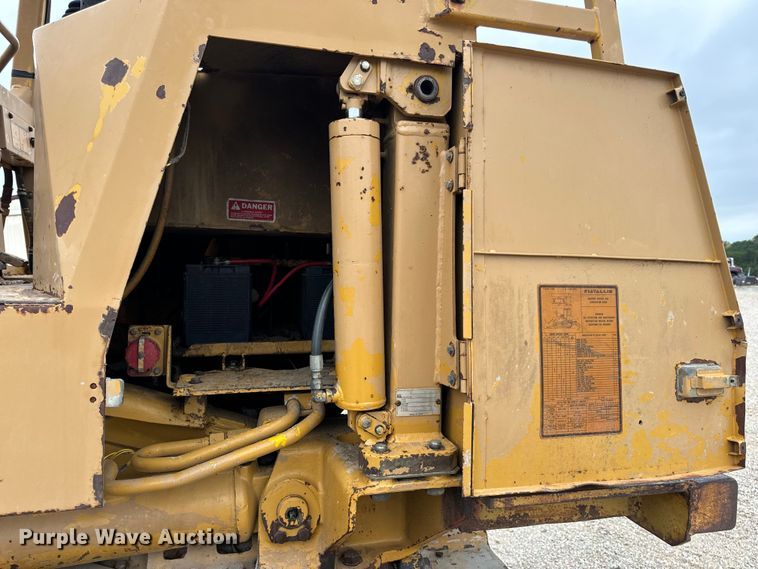 image for item EH7025 1989 Fiat-Allis FL10E  track loader