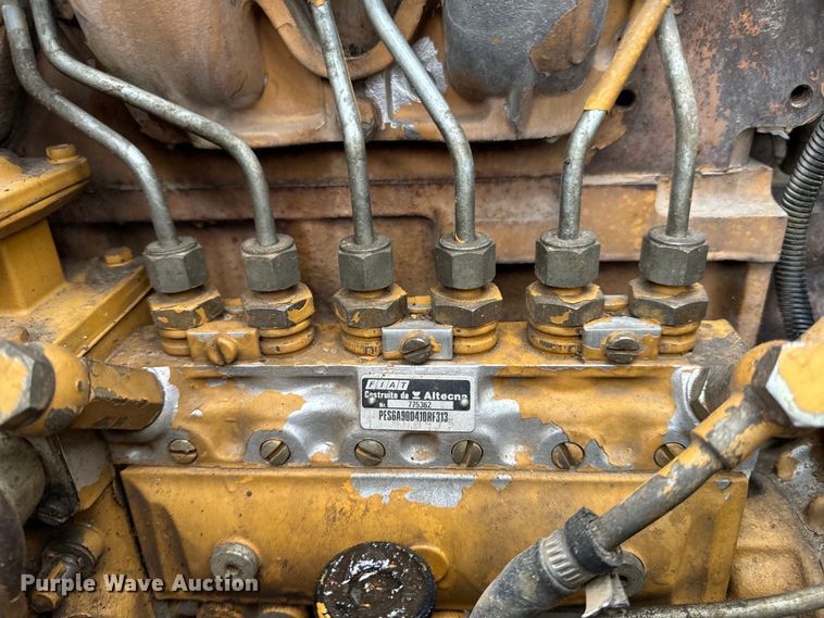 image for item EH7025 1989 Fiat-Allis FL10E  track loader