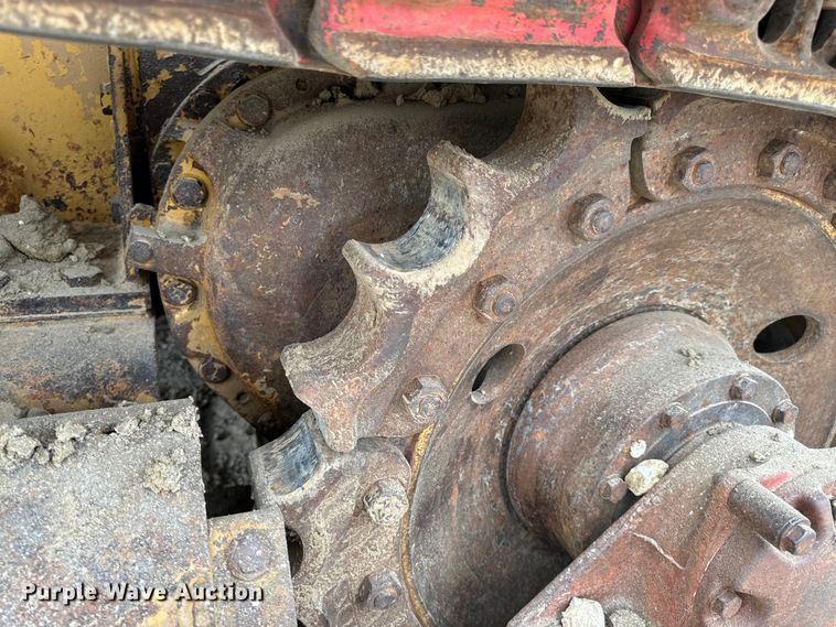 image for item EH7025 1989 Fiat-Allis FL10E  track loader