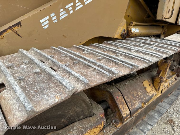 image for item EH7025 1989 Fiat-Allis FL10E  track loader