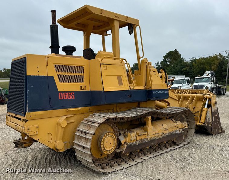 image for item EH7028 1991 Komatsu D66S1 track loader