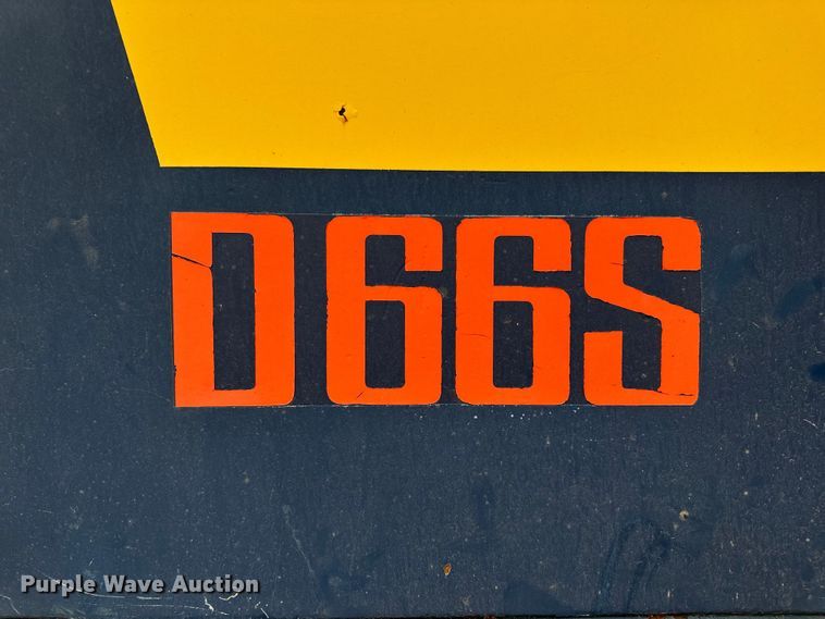 image for item EH7028 1991 Komatsu D66S1 track loader