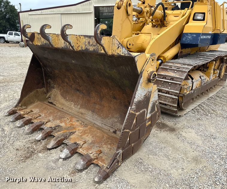 image for item EH7028 1991 Komatsu D66S1 track loader