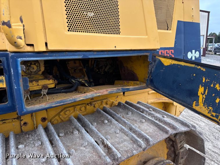 image for item EH7028 1991 Komatsu D66S1 track loader