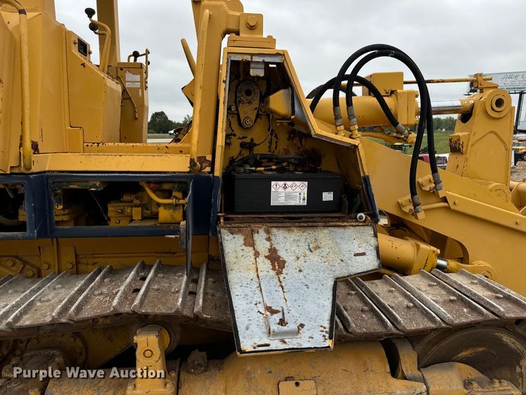 image for item EH7028 1991 Komatsu D66S1 track loader