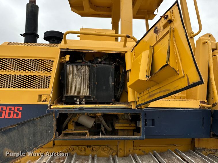 image for item EH7028 1991 Komatsu D66S1 track loader