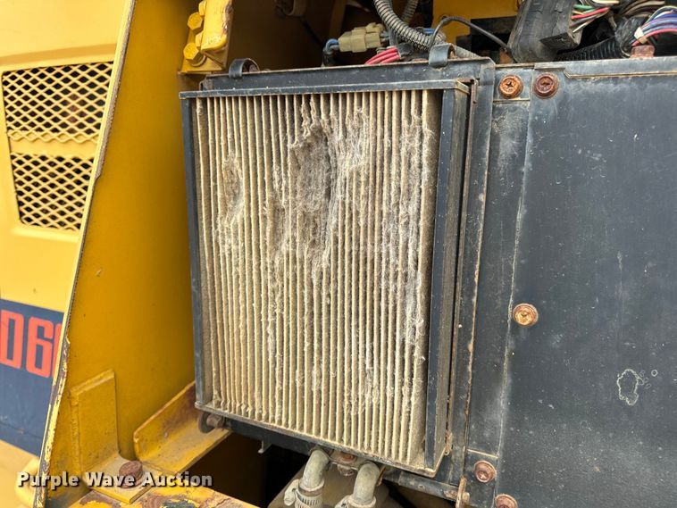 image for item EH7028 1991 Komatsu D66S1 track loader