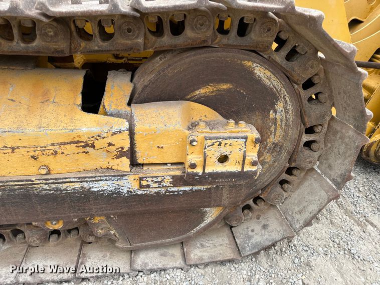 image for item EH7028 1991 Komatsu D66S1 track loader