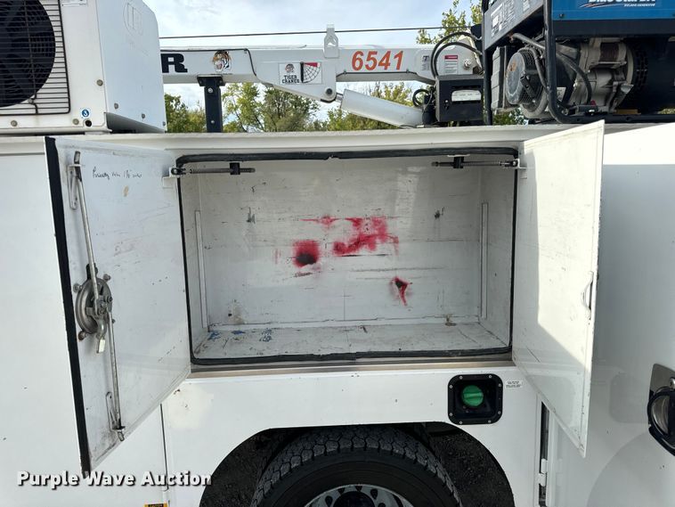 image for item EH7029 2008 Ford F550 Super Duty XL utility / service truck