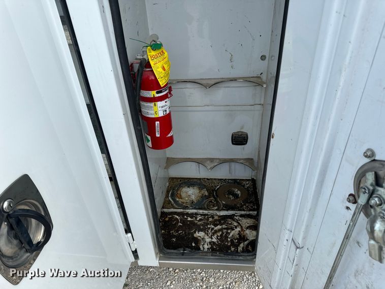 image for item EH7029 2008 Ford F550 Super Duty XL utility / service truck