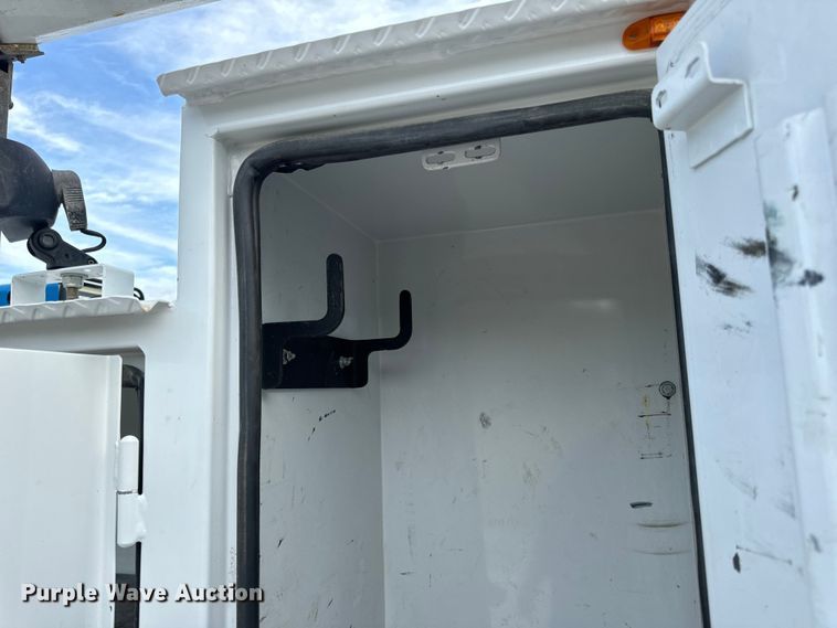 image for item EH7029 2008 Ford F550 Super Duty XL utility / service truck