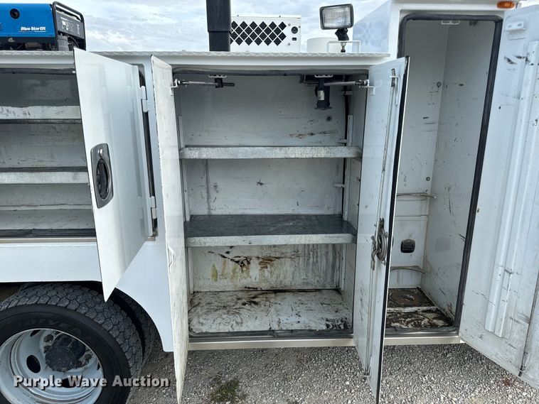 image for item EH7029 2008 Ford F550 Super Duty XL utility / service truck