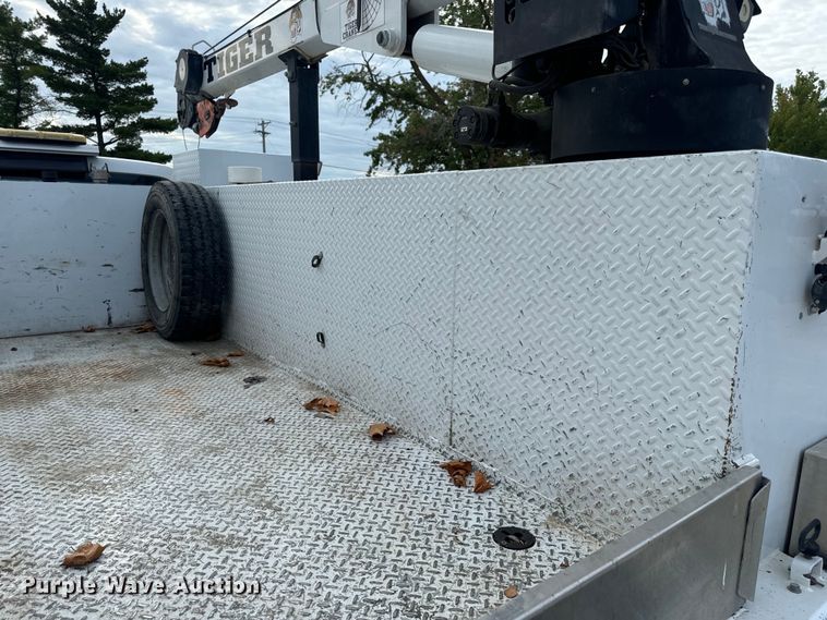 image for item EH7029 2008 Ford F550 Super Duty XL utility / service truck