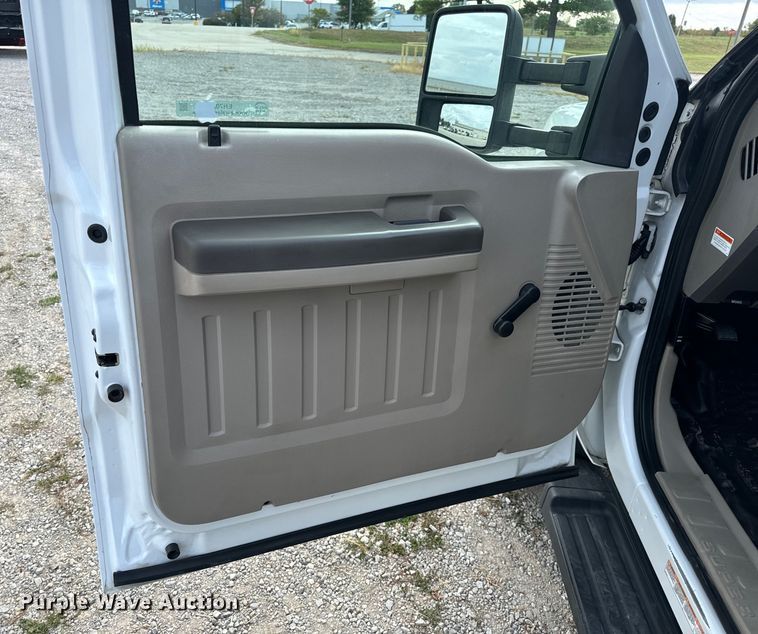 image for item EH7029 2008 Ford F550 Super Duty XL utility / service truck
