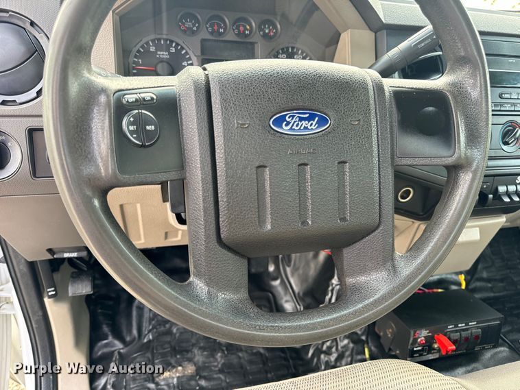 image for item EH7029 2008 Ford F550 Super Duty XL utility / service truck