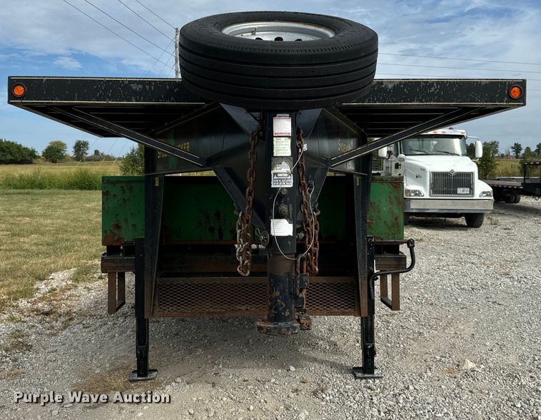 image for item EH7034 2018 Maxwell equipment trailer