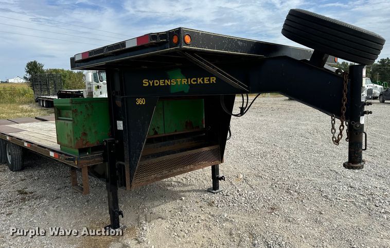 image for item EH7034 2018 Maxwell equipment trailer