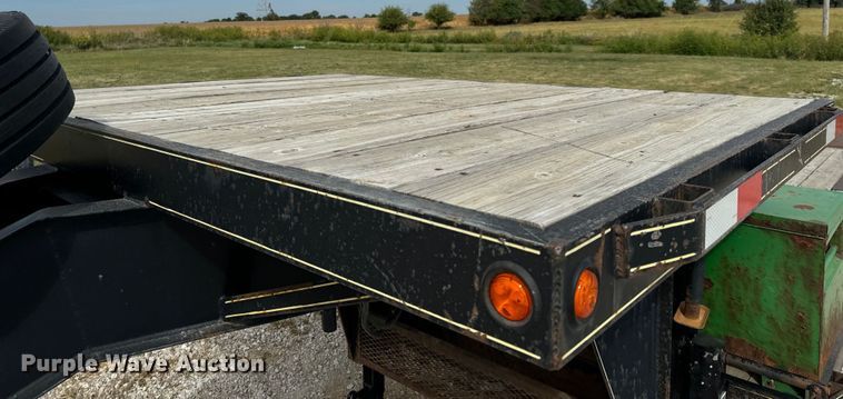 image for item EH7034 2018 Maxwell equipment trailer