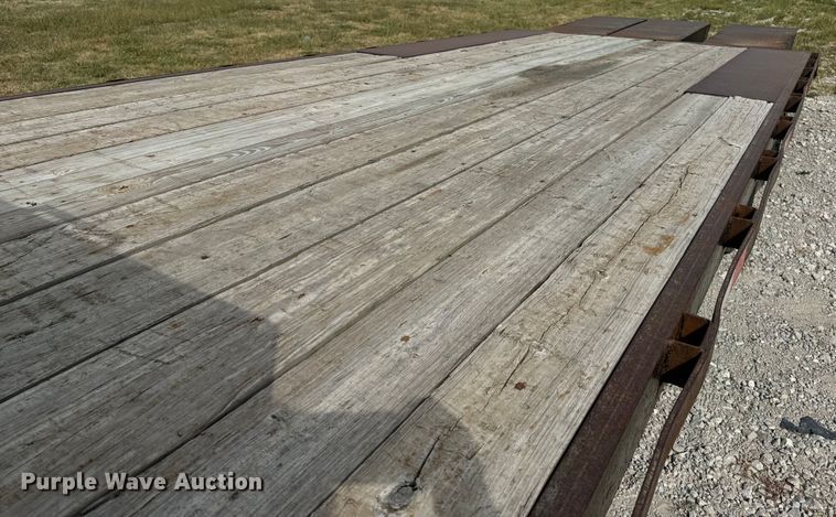 image for item EH7034 2018 Maxwell equipment trailer