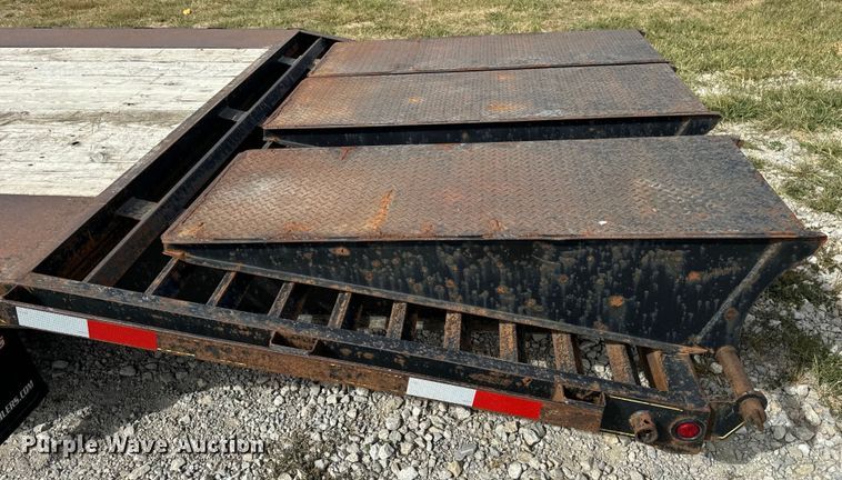 image for item EH7034 2018 Maxwell equipment trailer