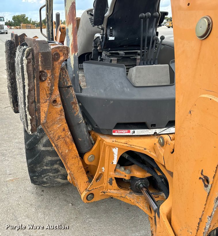 image for item EH7036 2012 Case 580 Super N backhoe