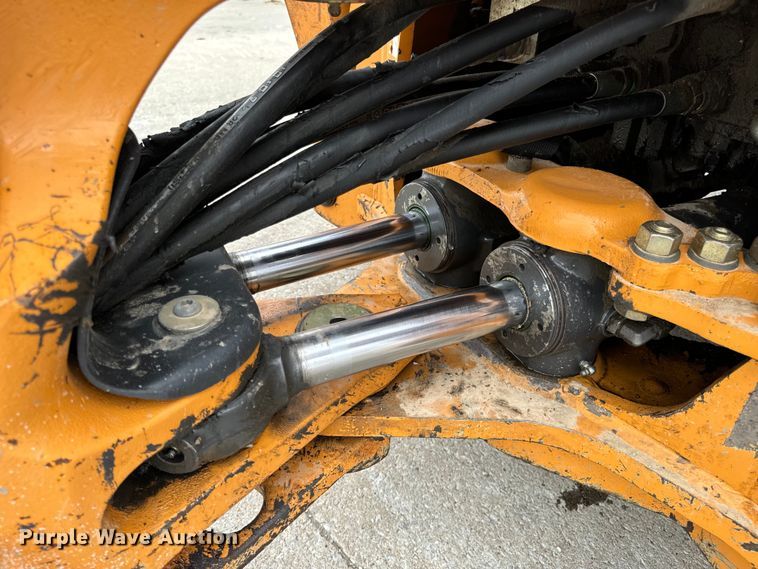 image for item EH7036 2012 Case 580 Super N backhoe