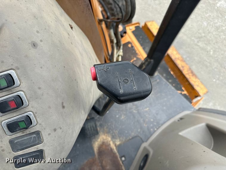 image for item EH7036 2012 Case 580 Super N backhoe