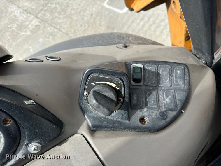 image for item EH7036 2012 Case 580 Super N backhoe