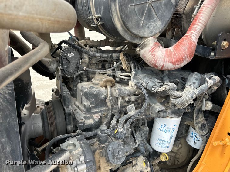 image for item EH7036 2012 Case 580 Super N backhoe