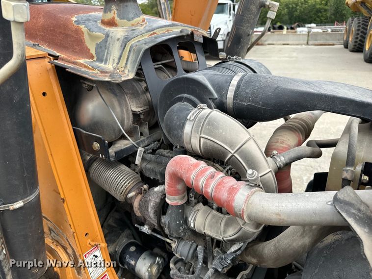 image for item EH7036 2012 Case 580 Super N backhoe