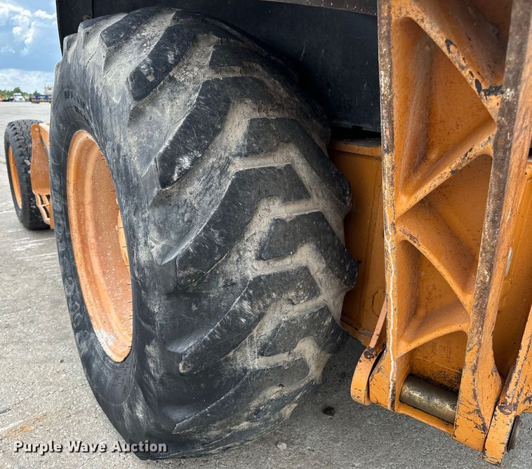 image for item EH7036 2012 Case 580 Super N backhoe