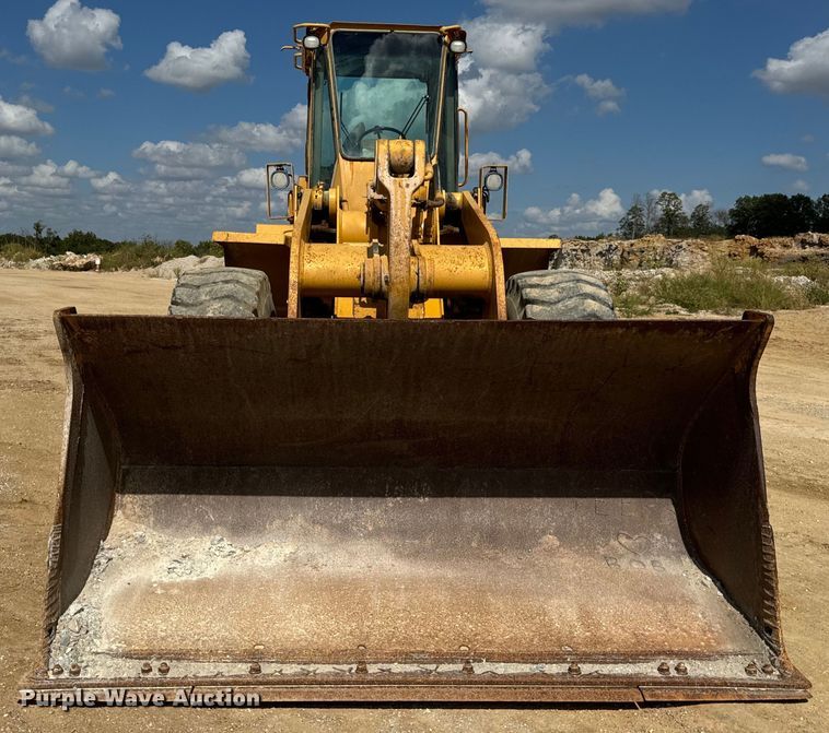 image for item EH7042 John Deere 644G wheel loader