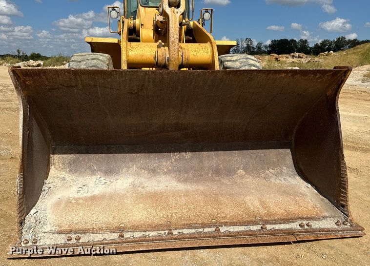 image for item EH7042 John Deere 644G wheel loader