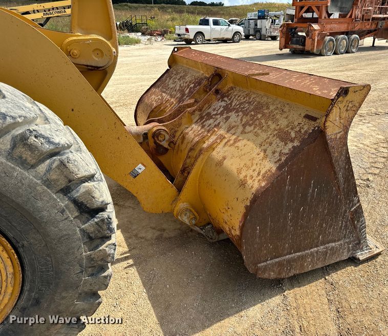 image for item EH7042 John Deere 644G wheel loader