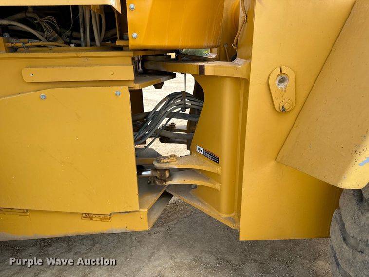 image for item EH7042 John Deere 644G wheel loader