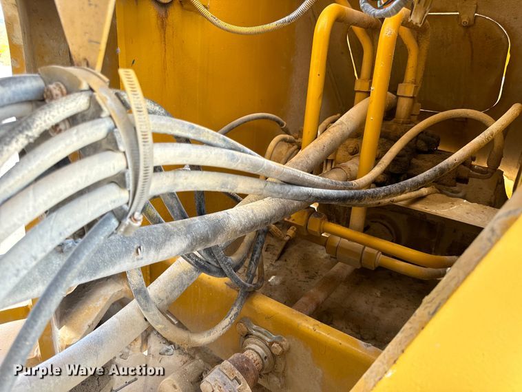 image for item EH7042 John Deere 644G wheel loader