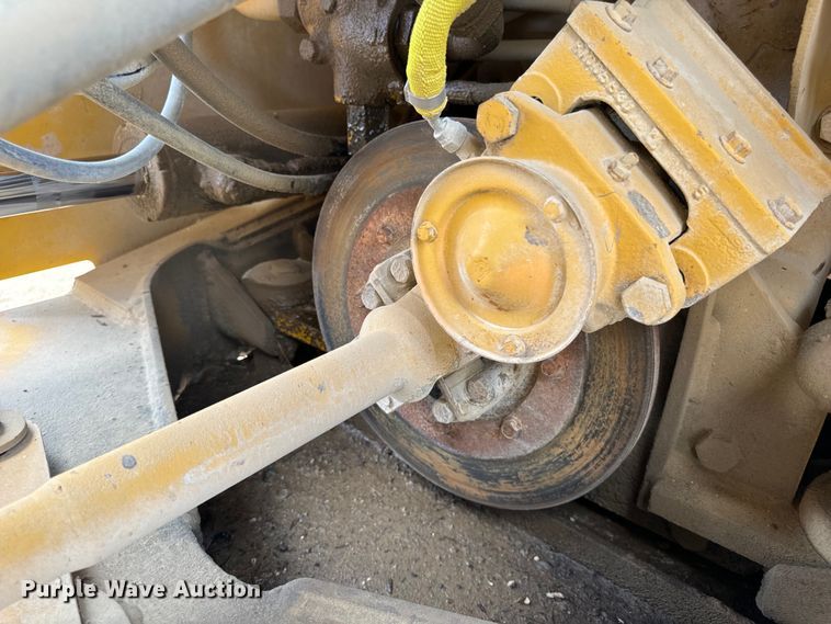 image for item EH7042 John Deere 644G wheel loader