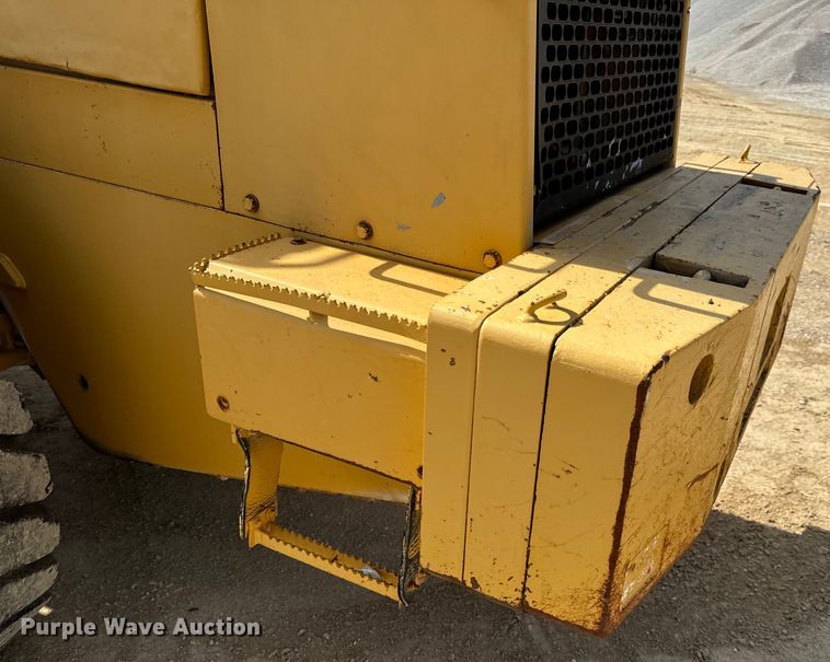 image for item EH7042 John Deere 644G wheel loader