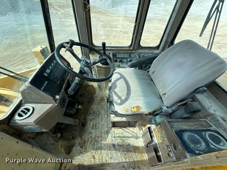 image for item EH7042 John Deere 644G wheel loader