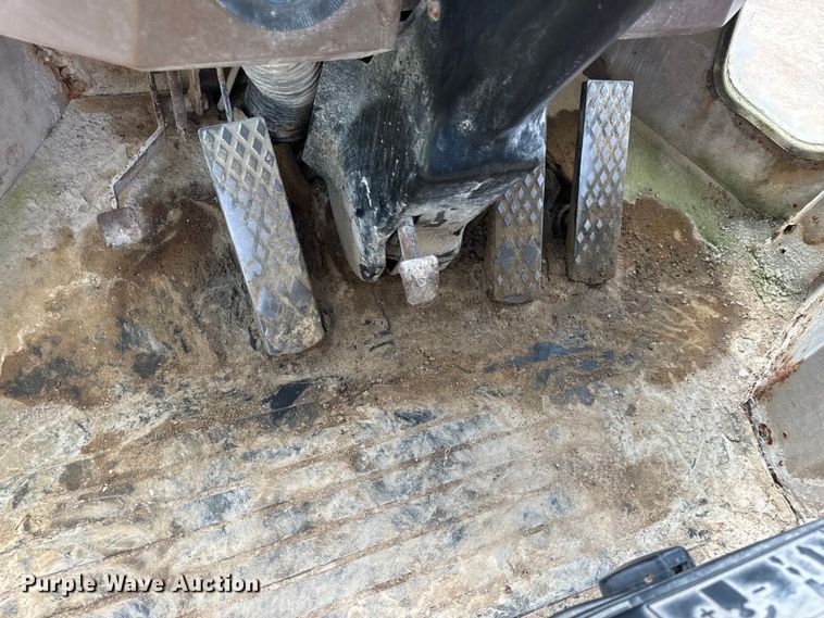 image for item EH7042 John Deere 644G wheel loader